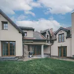 Tatil Evi Stylova S Vlastnim Koupanim & Pergolou