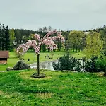 Stylova S Vlastnim Koupanim & Pergolou Tatil Evi *