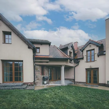Ferienhaus Stylova S Vlastnim Koupanim & Pergolou