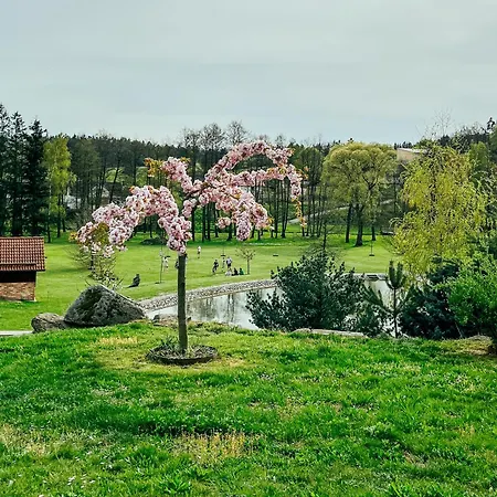 Stylova S Vlastnim Koupanim & Pergolou Ferienhaus *