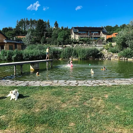 Stylová S Vlastním Koupáním, Krbem&netflix Casa vacanze Varvazov