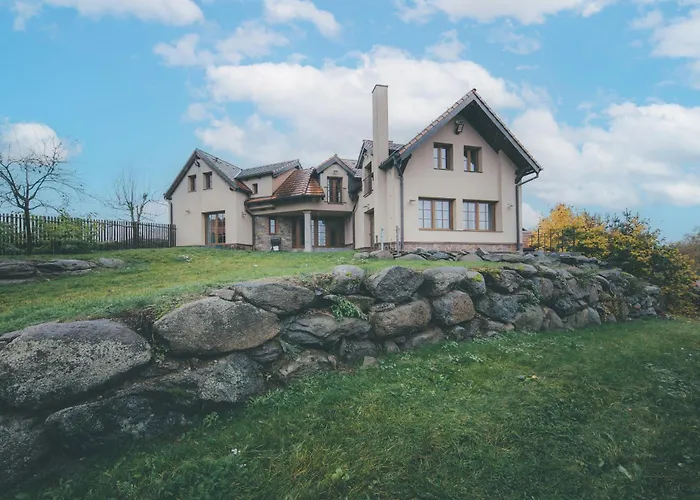 Semesterbostad Stylova S Vlastnim Koupanim & Pergolou *