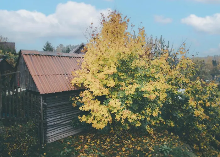 Semesterbostad Stylova S Vlastnim Koupanim & Pergolou Varvazov