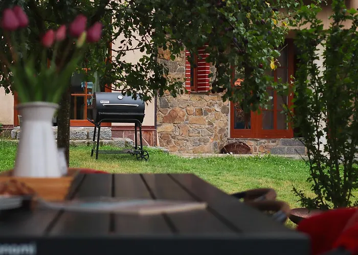 Stylova S Vlastnim Koupanim & Pergolou *